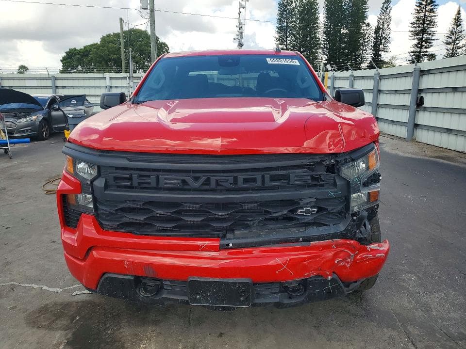 2025 CHEVROLET SILVERADO K1500 CUSTOM 5