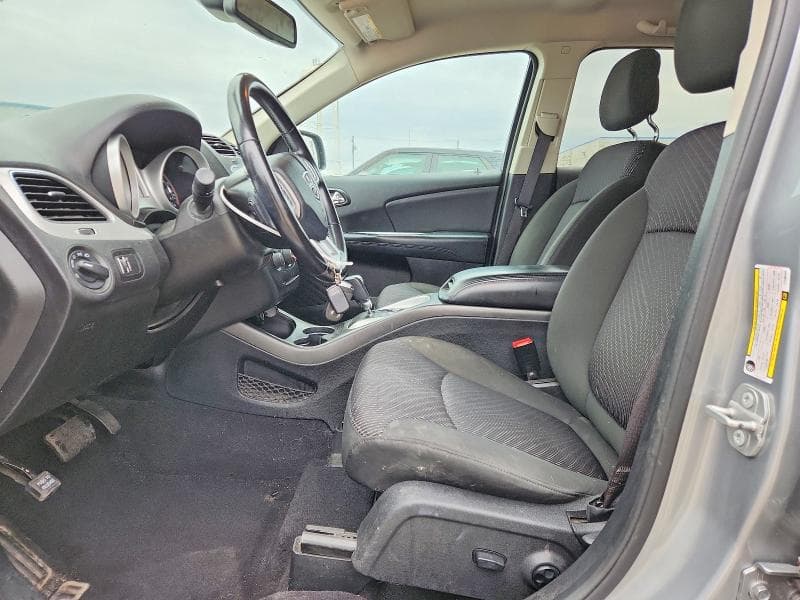 2020 DODGE JOURNEY SE 7