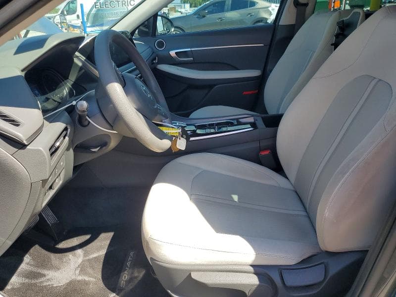 2023 HYUNDAI SONATA SE 7