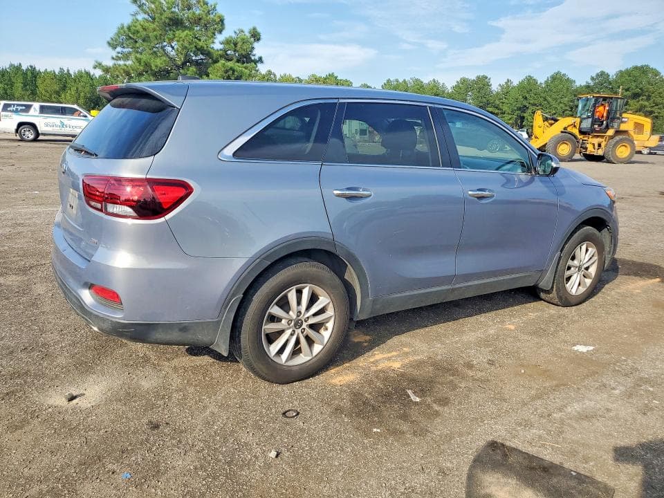 2020 KIA SORENTO LX 3