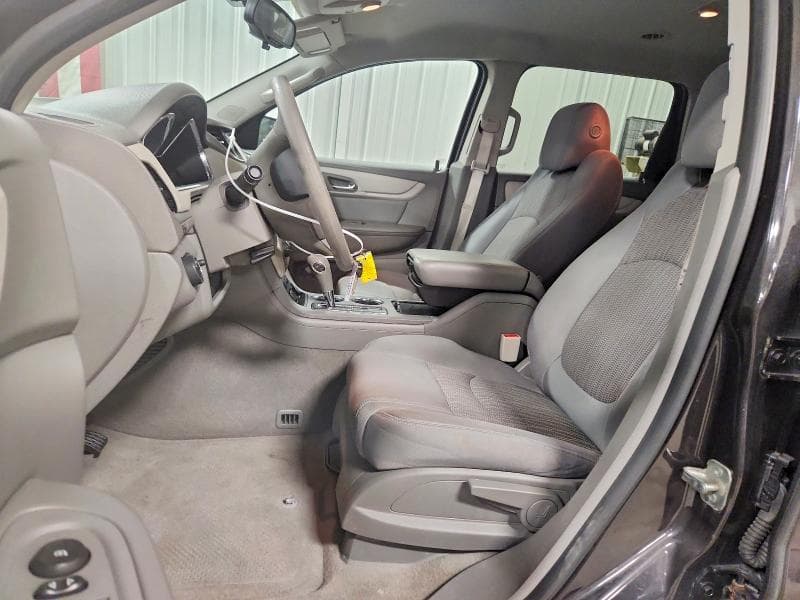 2017 CHEVROLET TRAVERSE LS 7