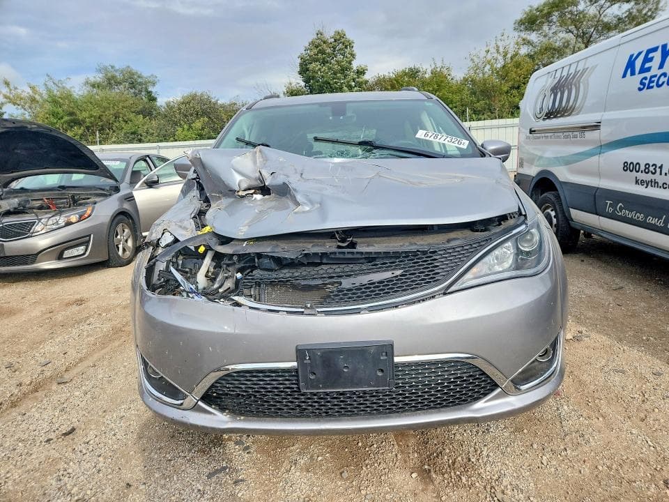 2018 CHRYSLER PACIFICA TOURING L 5