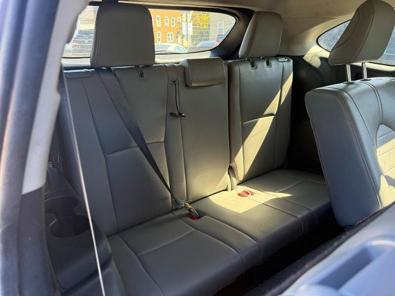 2023 TOYOTA HIGHLANDER XLE 9