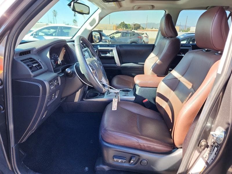 2017 TOYOTA 4RUNNER LIMITED 7