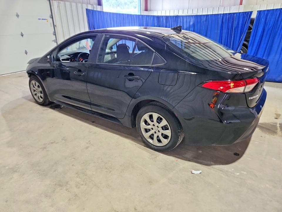 2025 TOYOTA COROLLA LE 2