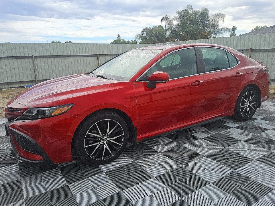 2022 TOYOTA CAMRY SE - 1