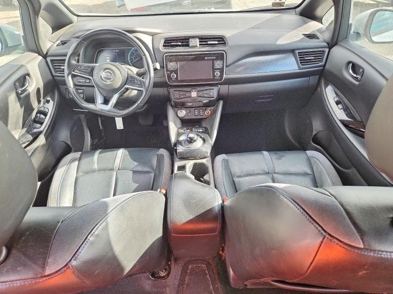 2018 NISSAN LEAF SL 8