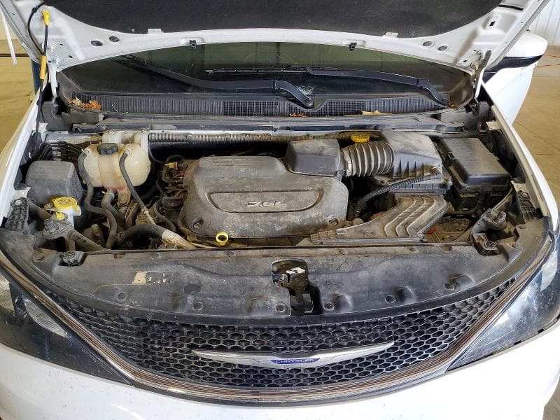 2017 CHRYSLER PACIFICA TOURING 12