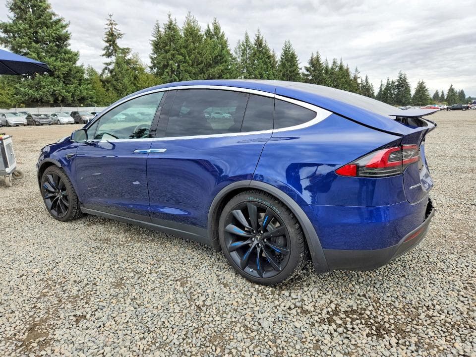 2017 TESLA MODEL X 2