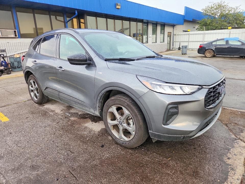 2026 FORD ESCAPE ST LINE 4