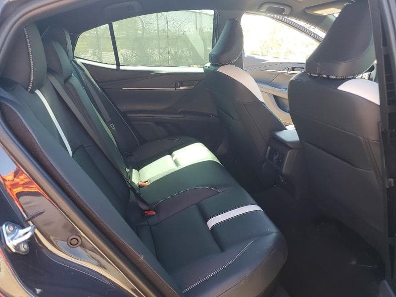 2026 TOYOTA CAMRY SE 10
