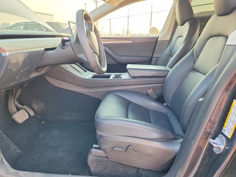 2024 TESLA MODEL Y 7