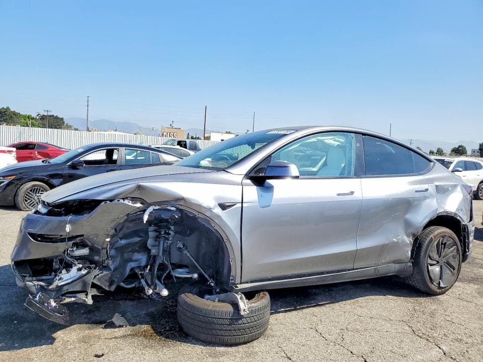 2026 TESLA MODEL Y - 1