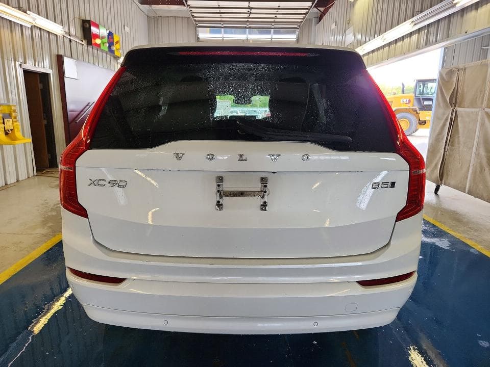 2023 VOLVO XC90 CORE 6