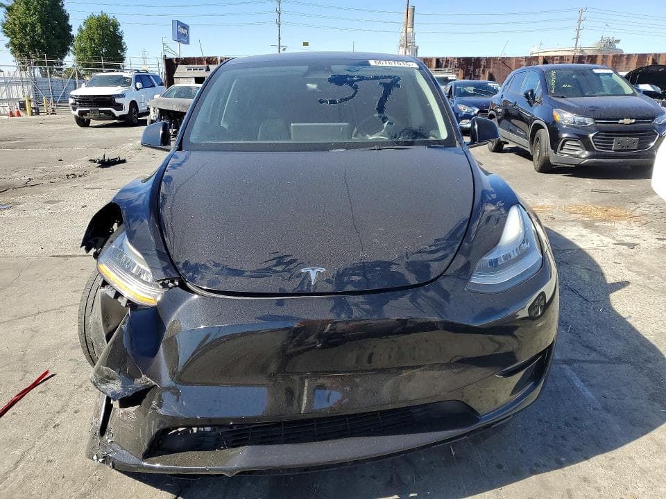 2023 TESLA MODEL Y 5