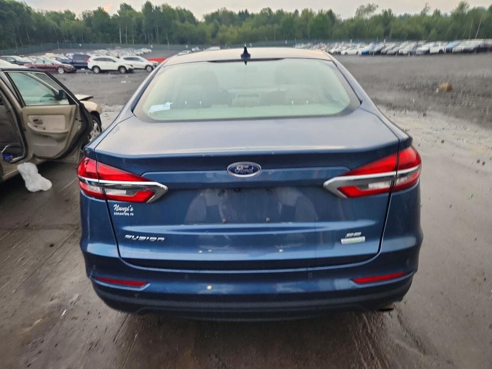 2019 FORD FUSION SE 6