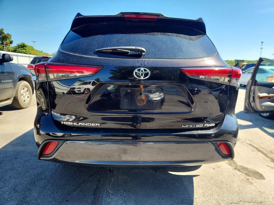 2020 TOYOTA HIGHLANDER LIMITED 6