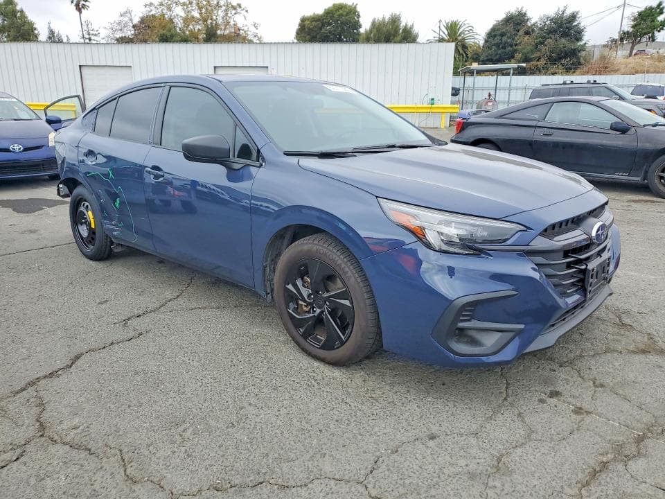 2025 SUBARU LEGACY 4