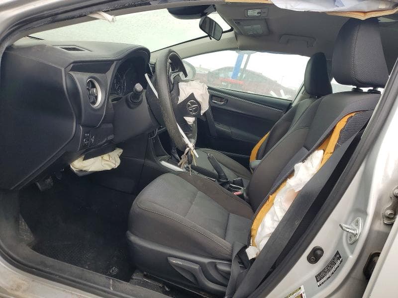 2017 TOYOTA COROLLA LE 7