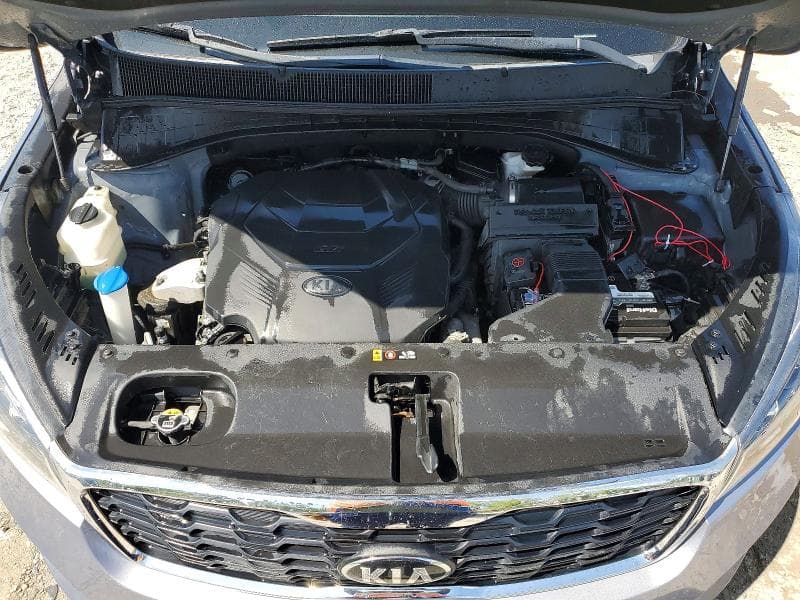 2020 KIA SORENTO S 12