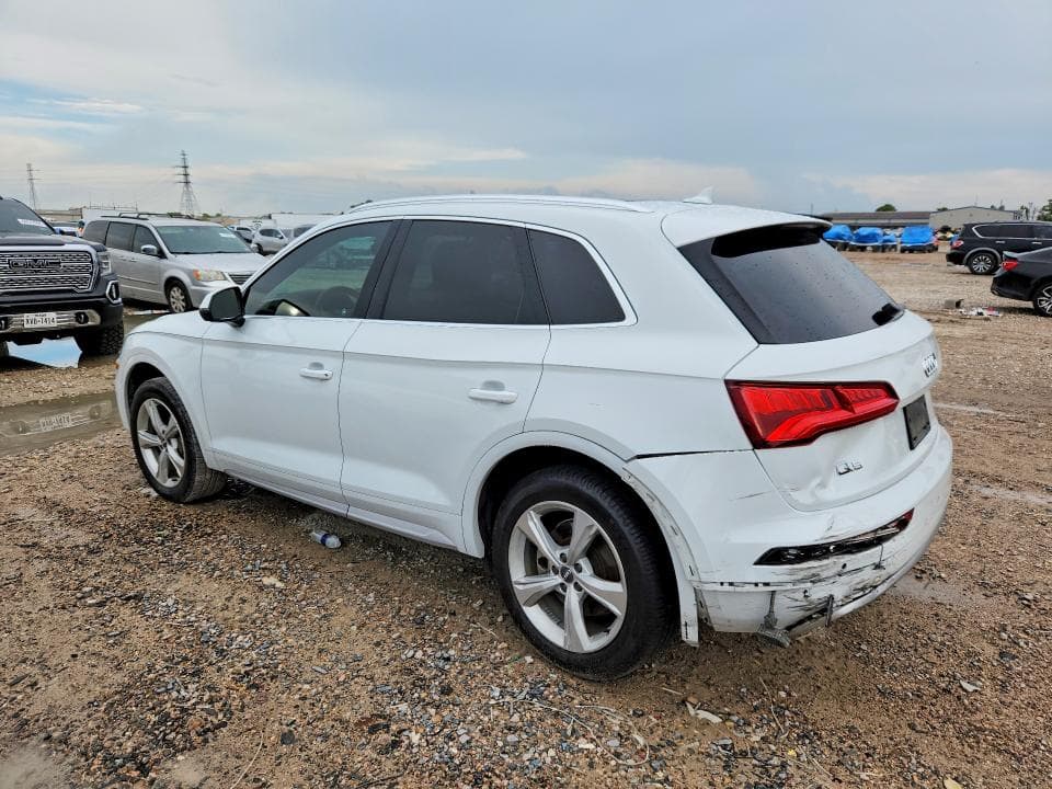 2020 AUDI Q5 PREMIUM PLUS 2