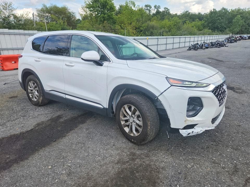 2020 HYUNDAI SANTA FE SEL 4