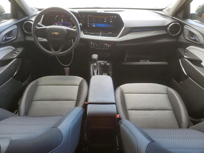 2026 CHEVROLET TRAX 1LT 8