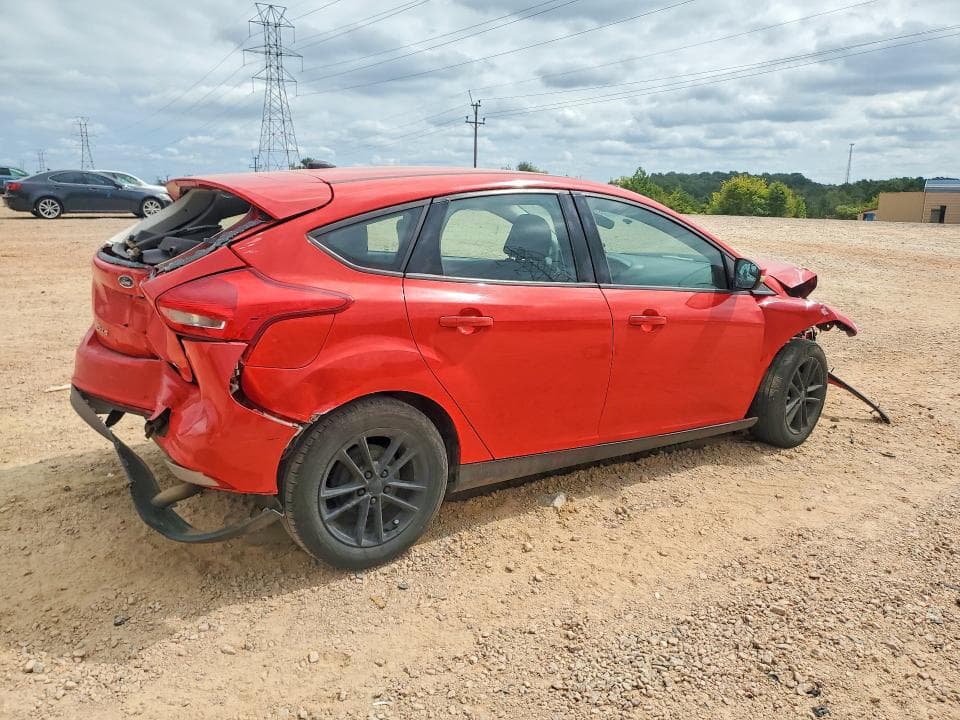 2017 FORD FOCUS SE 3
