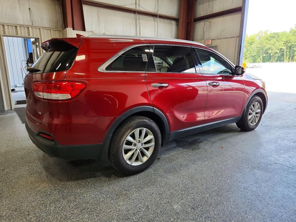 2018 KIA SORENTO LX 3