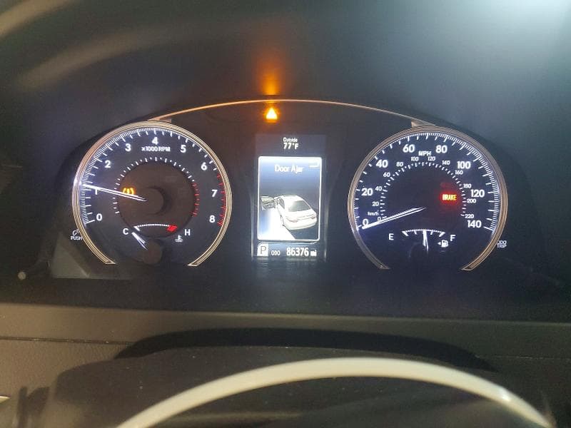 2017 TOYOTA CAMRY LE 9