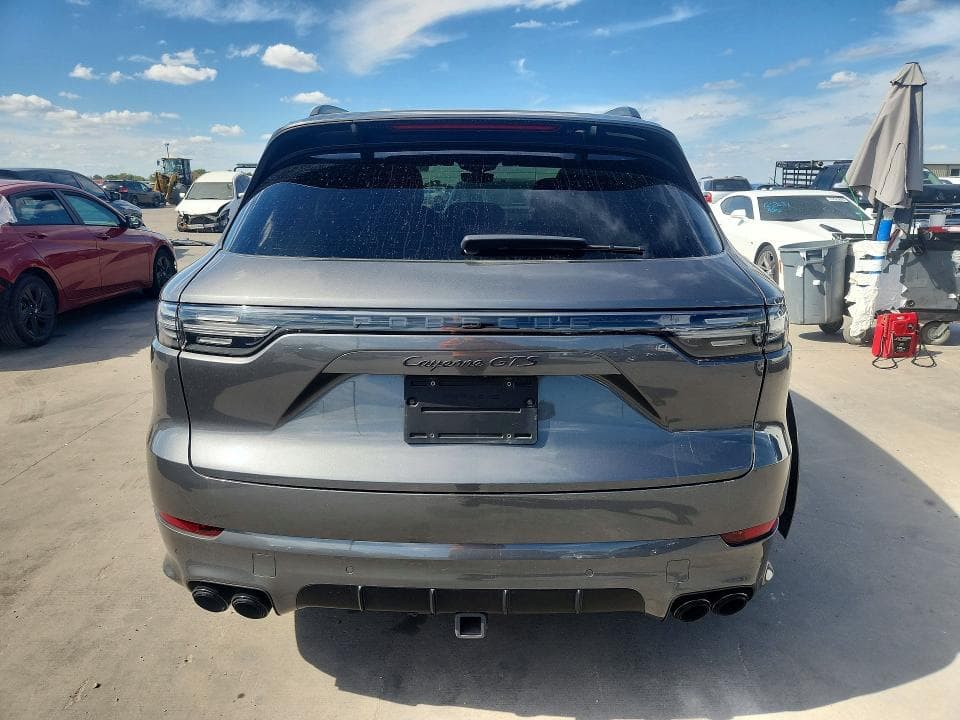 2021 PORSCHE CAYENNE GTS 6