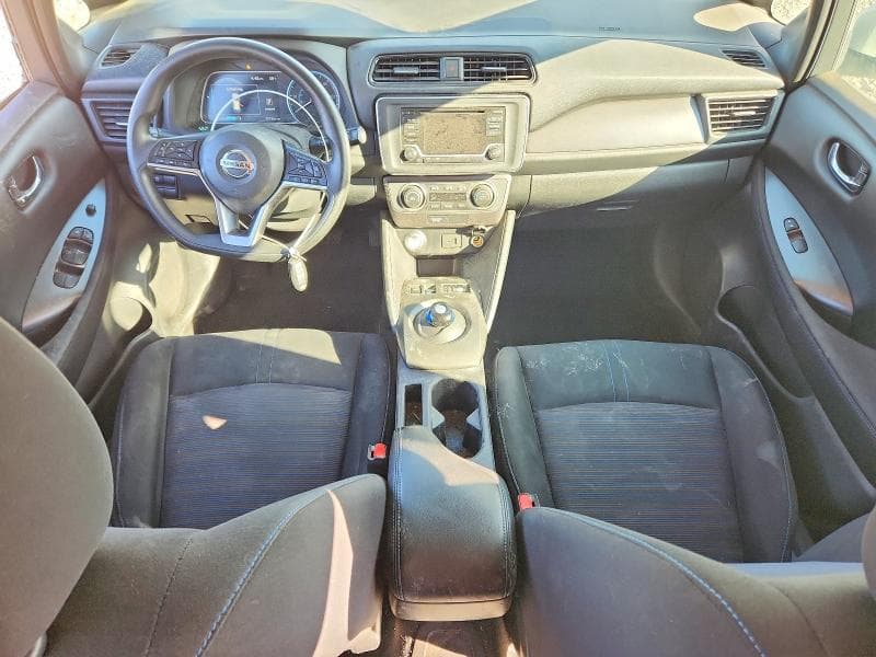 2019 NISSAN LEAF S 8