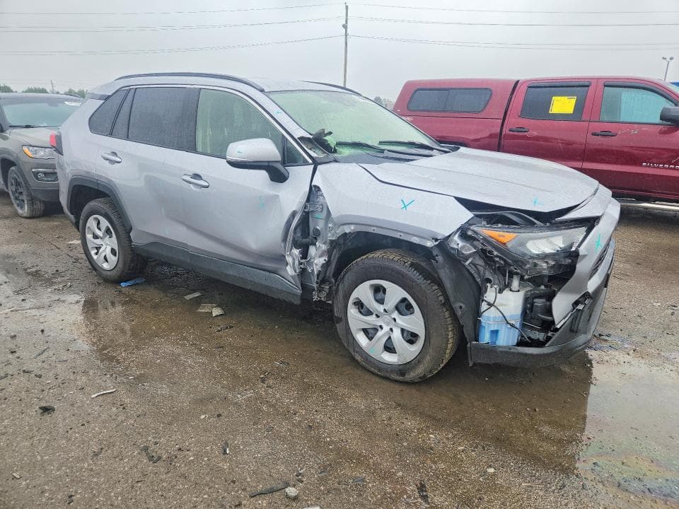 2019 TOYOTA RAV4 LE 4