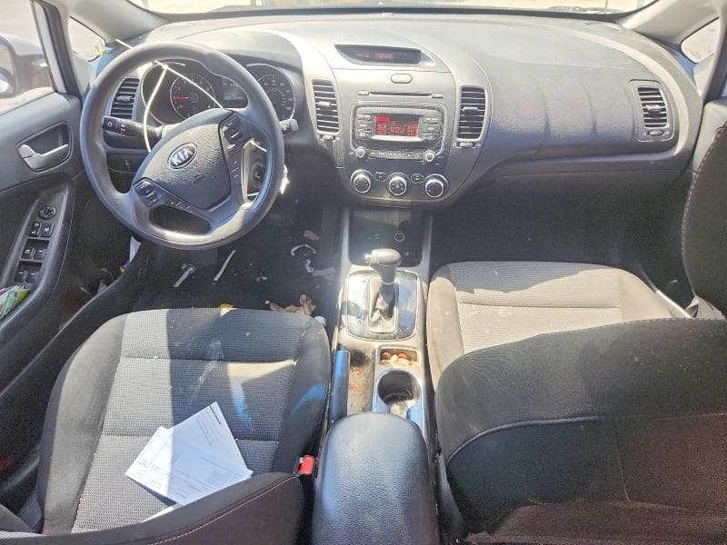 2017 KIA FORTE LX 8