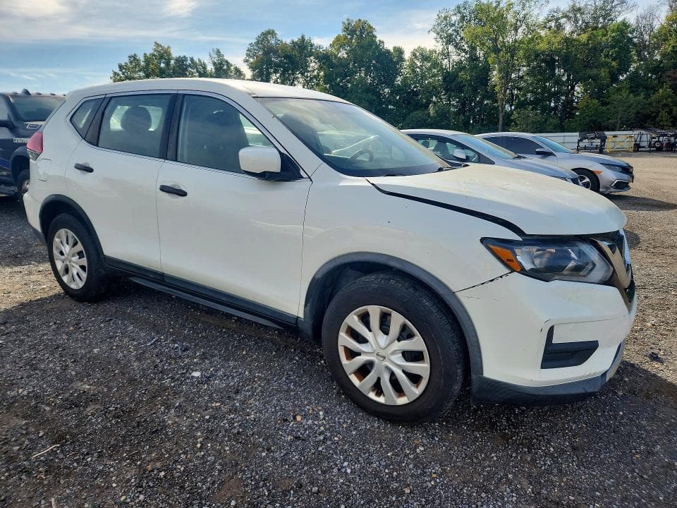 2018 NISSAN ROGUE S 4