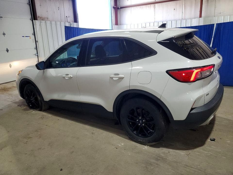 2020 FORD ESCAPE SE SPORT 2