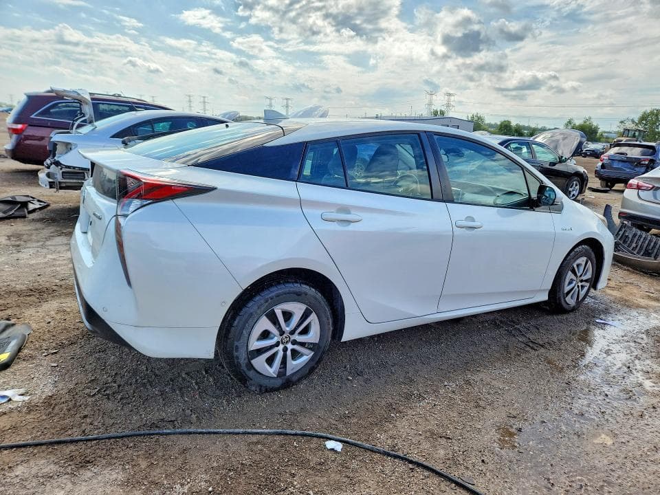 2018 TOYOTA PRIUS TWO 3