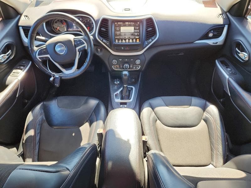 2018 JEEP CHEROKEE TRAILHAWK 8