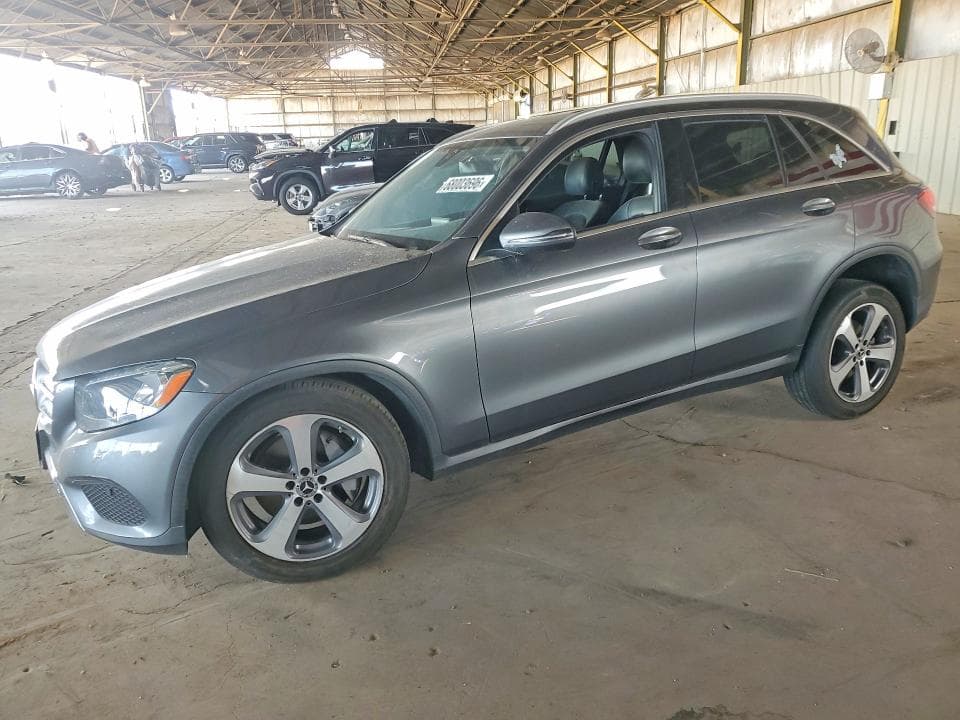 2018 MERCEDES-BENZ GLC 300
