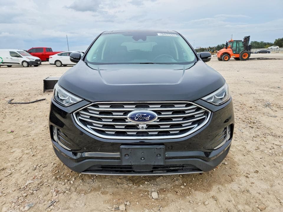 2022 FORD EDGE TITANIUM 5
