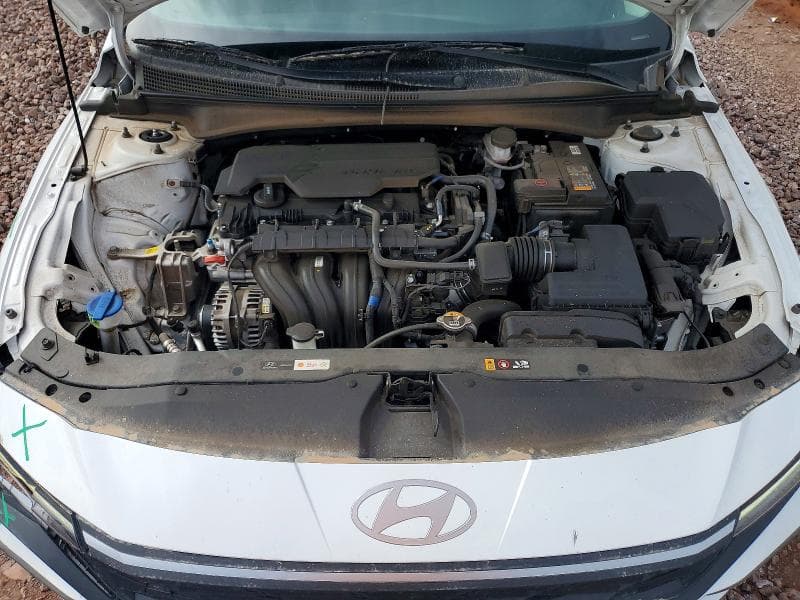 2024 HYUNDAI ELANTRA SEL 11
