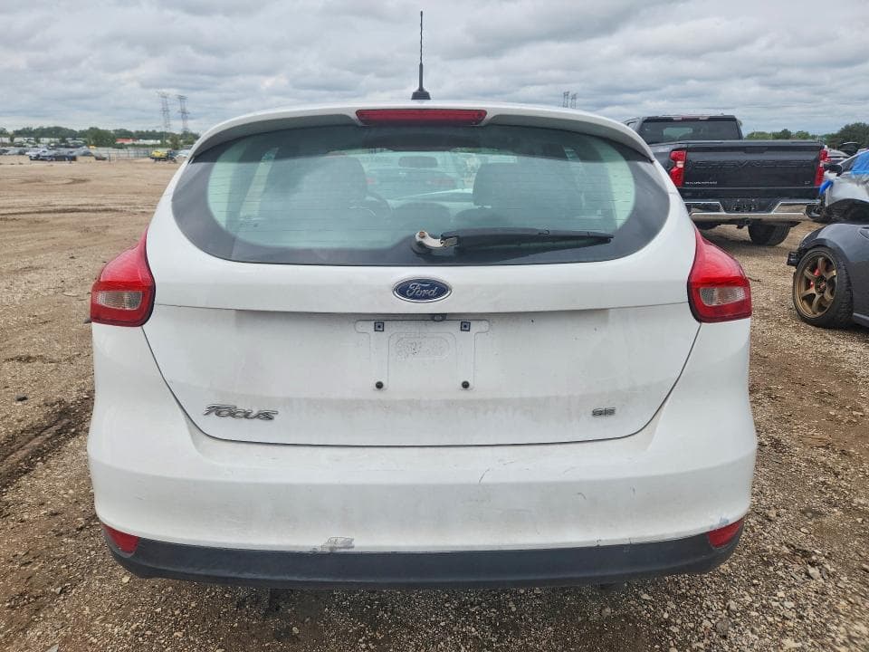 2018 FORD FOCUS SE 6