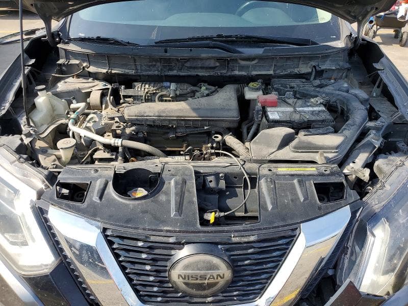 2018 NISSAN ROGUE SV 12