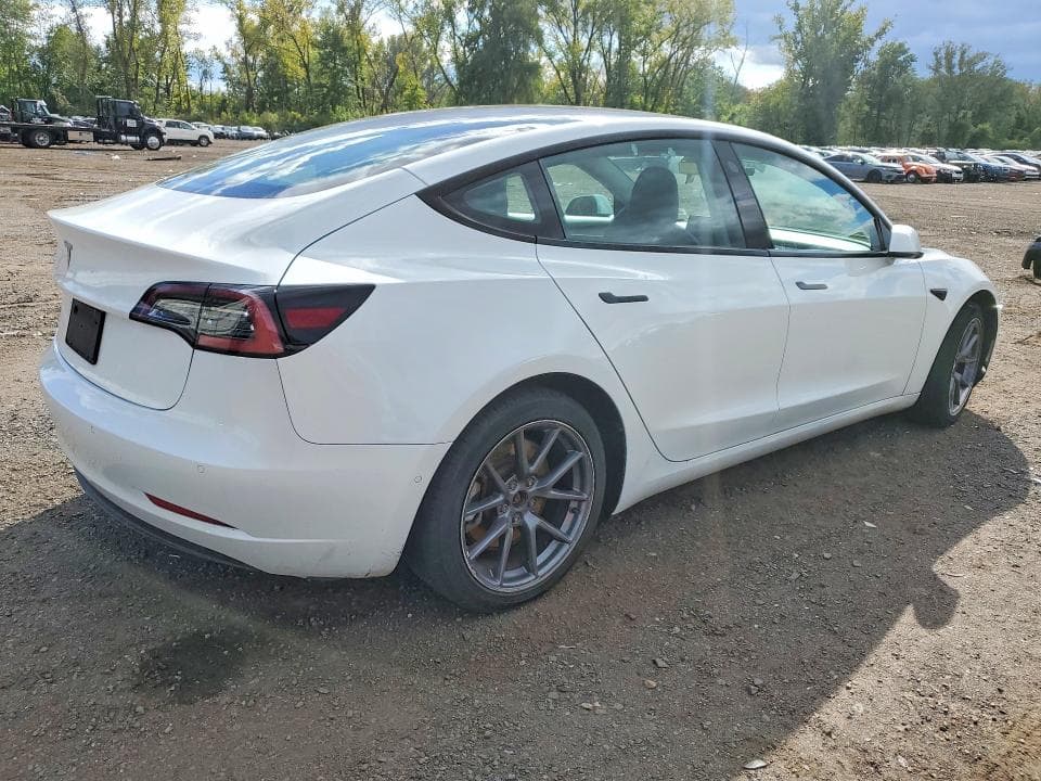 2022 TESLA MODEL 3 3
