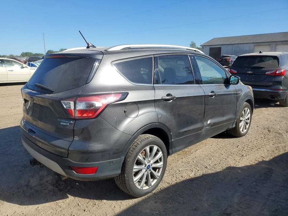 2018 FORD ESCAPE TITANIUM 3