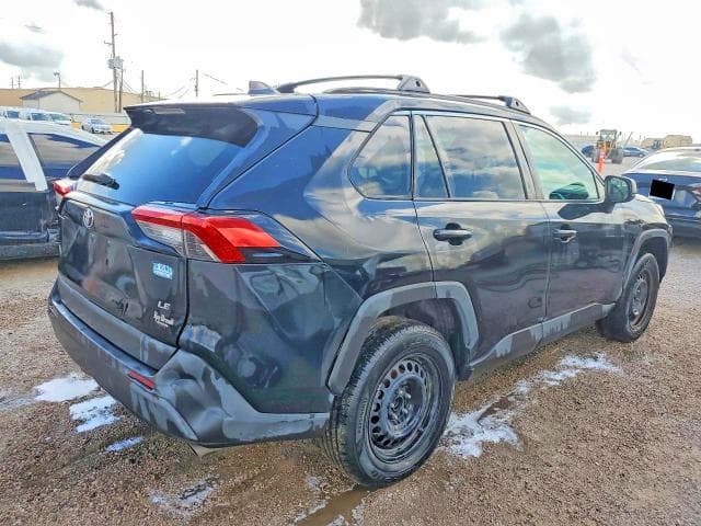 2020 TOYOTA RAV4 LE 3