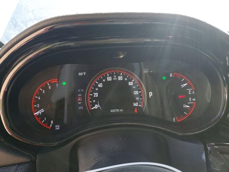 2021 DODGE DURANGO SXT 9