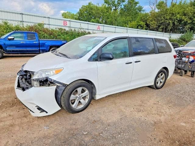 2019 TOYOTA SIENNA L 7-PASSENGER
