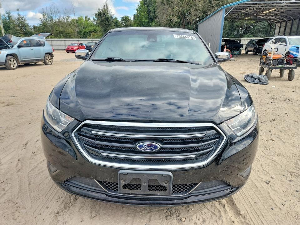 2017 FORD TAURUS LIMITED 5