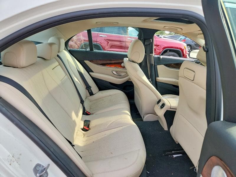 2018 MERCEDES-BENZ E 300 10
